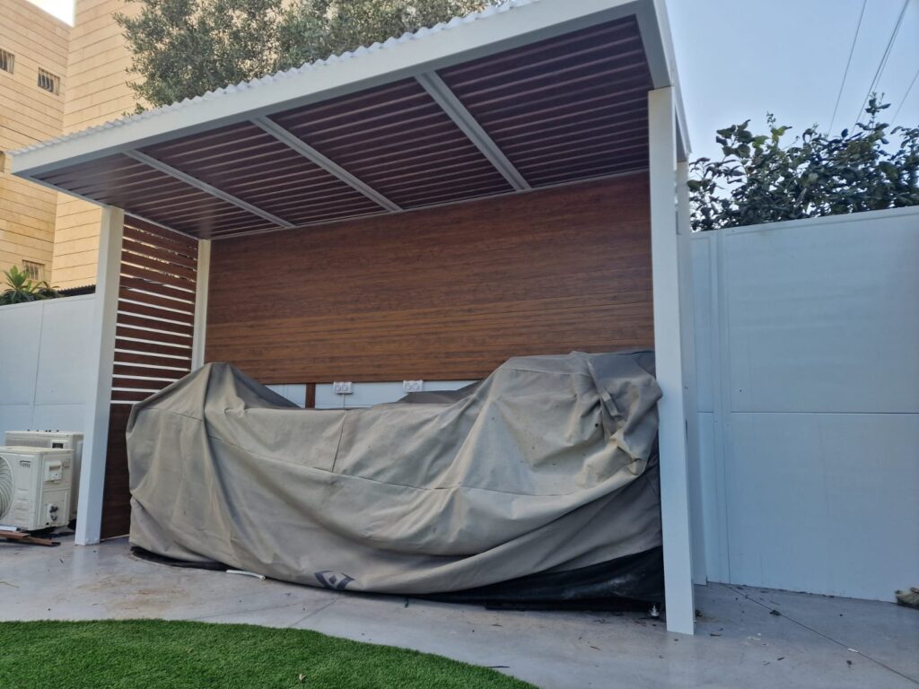 פרגולה דגם הייטק