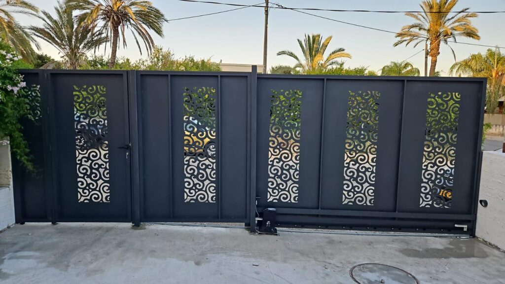 חיתוך בלייזר